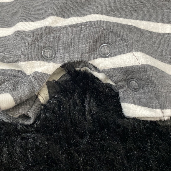 Striped romper - Picture 4 of 4